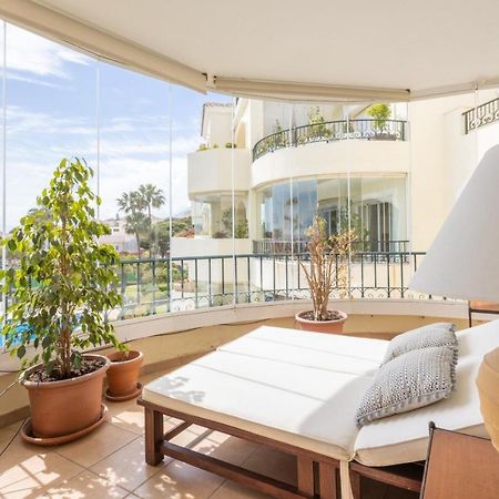 Homeforguest Front Line Beach Apartment In Hacienda Playa Marbella Eksteriør bilde