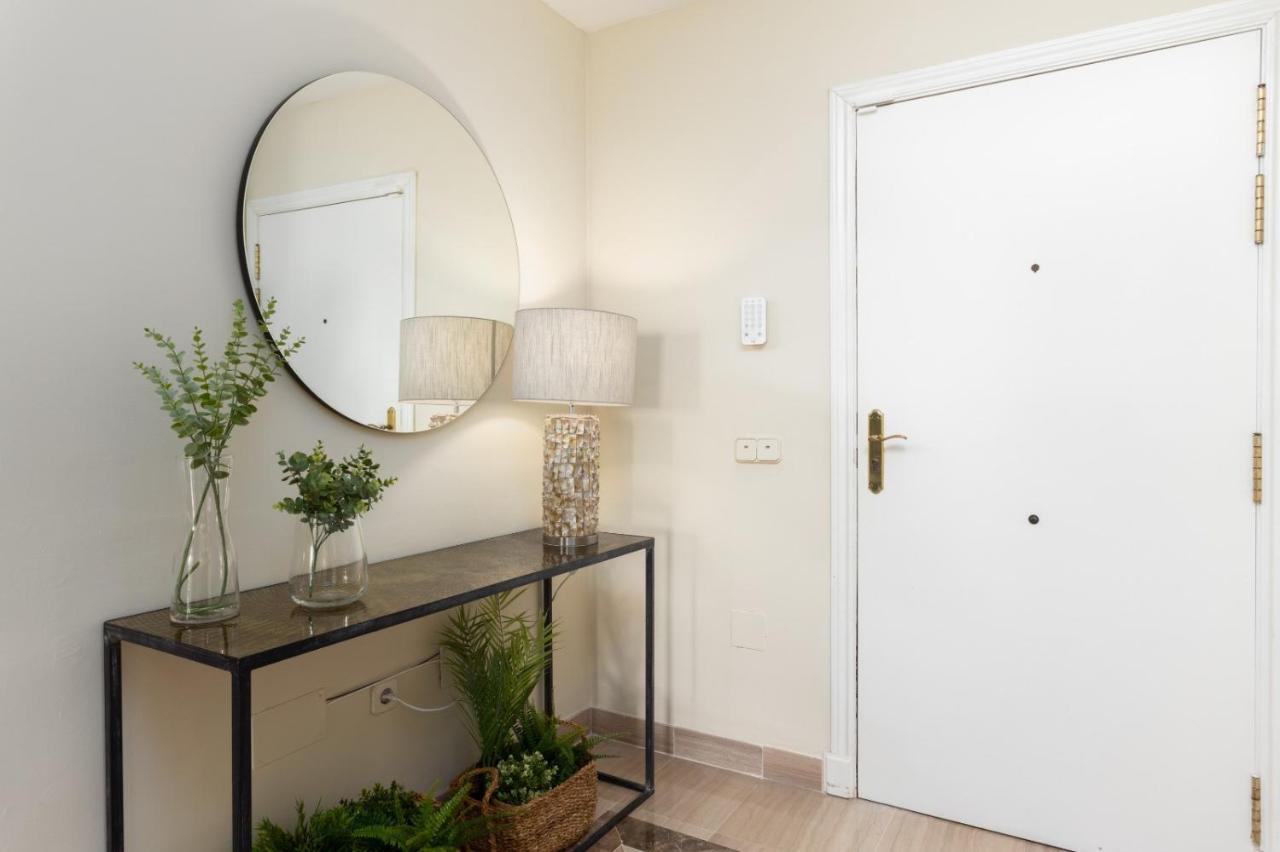Homeforguest Front Line Beach Apartment In Hacienda Playa Marbella Eksteriør bilde